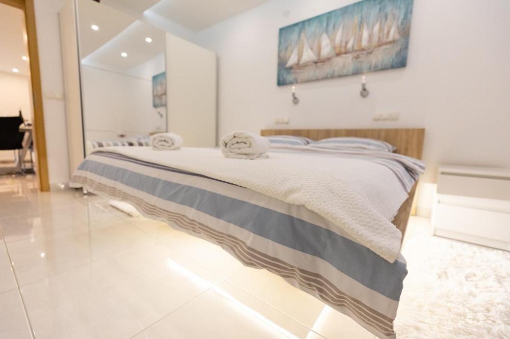 Luxury Apartment Aria Τρογκίρ Εξωτερικό φωτογραφία