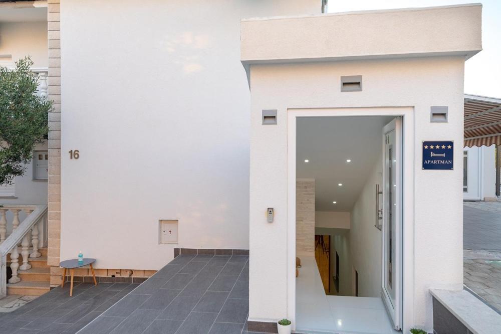 Luxury Apartment Aria Τρογκίρ Εξωτερικό φωτογραφία