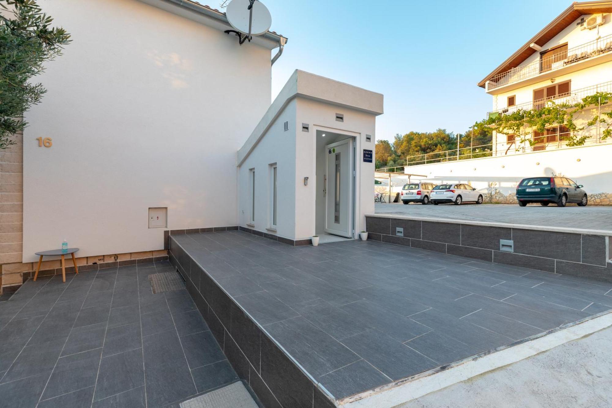 Luxury Apartment Aria Τρογκίρ Εξωτερικό φωτογραφία